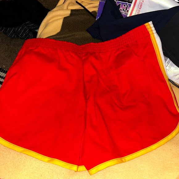 Vintage Maverick 70's Dolphin Shorts Red/White/Yellow w. Piping Large 36-38 - Picture 3 of 4